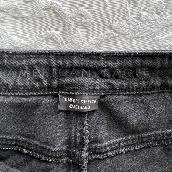 American Eagle Baggy Distressed Black Jean- Size 8 - Picture 4 of 5